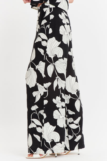Pantalón Negro Flores Blancas