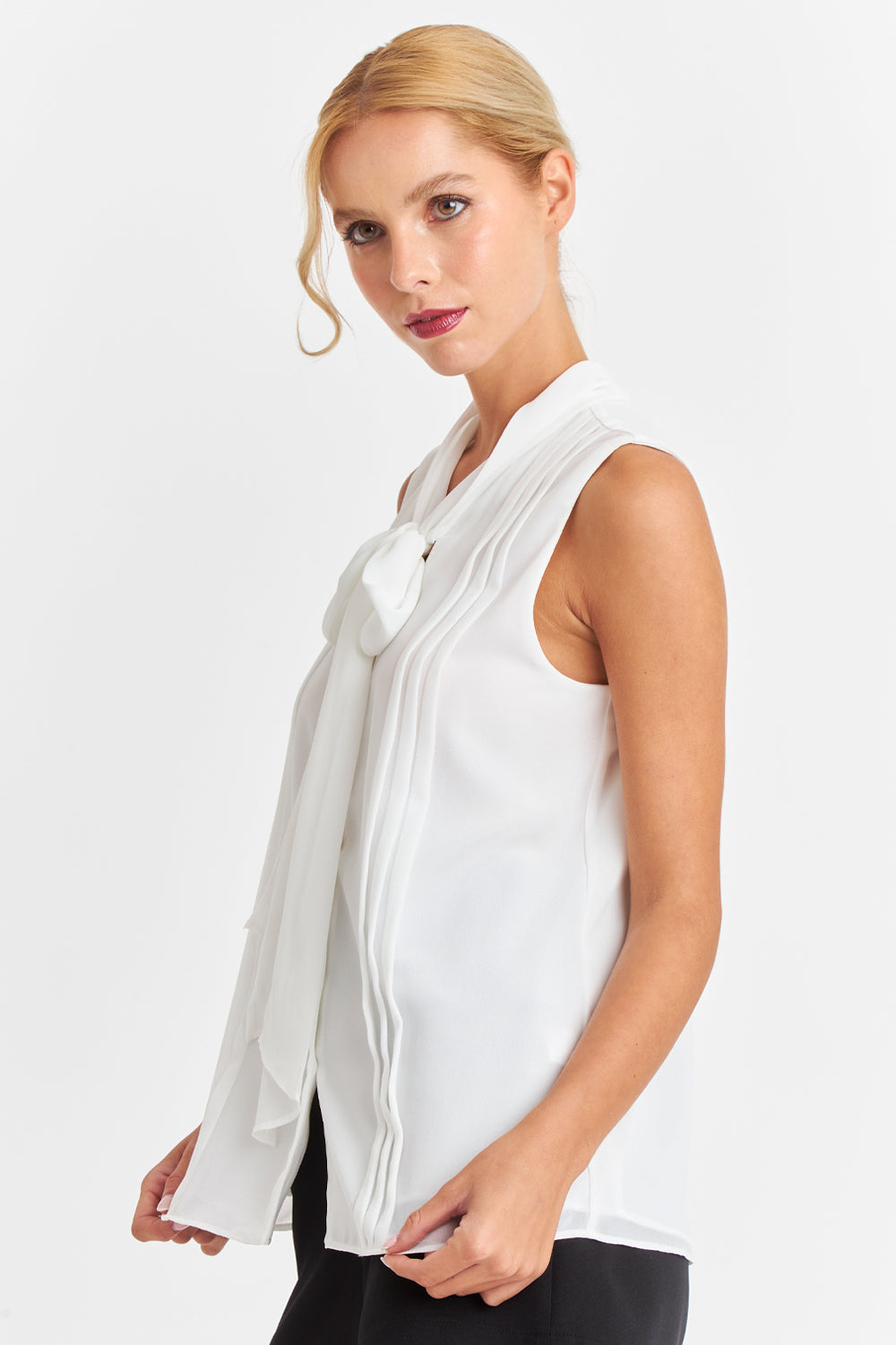 Blusa Cuello Tipo Corbata Blanco