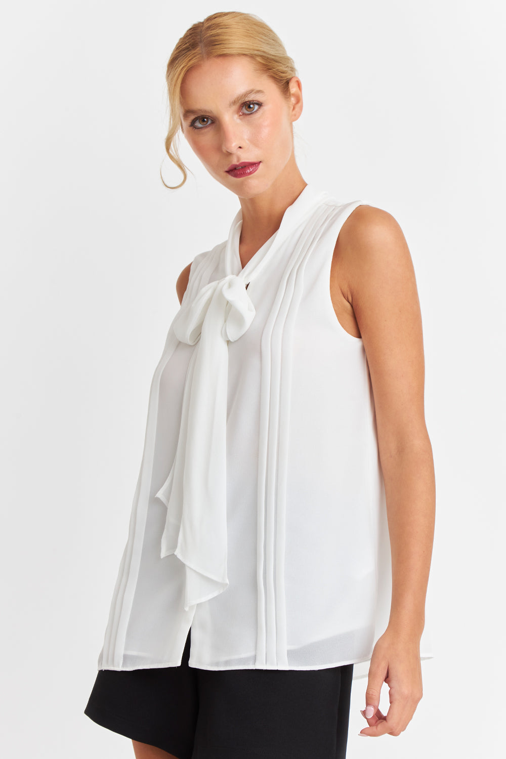 Blusa Cuello Tipo Corbata Blanco