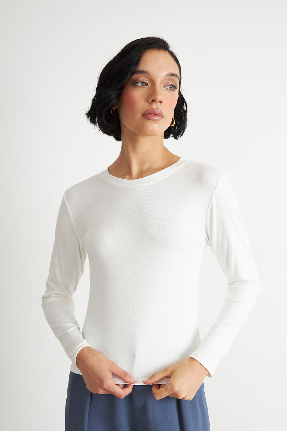 Polera Manga Larga Cuello Redondo Blanca