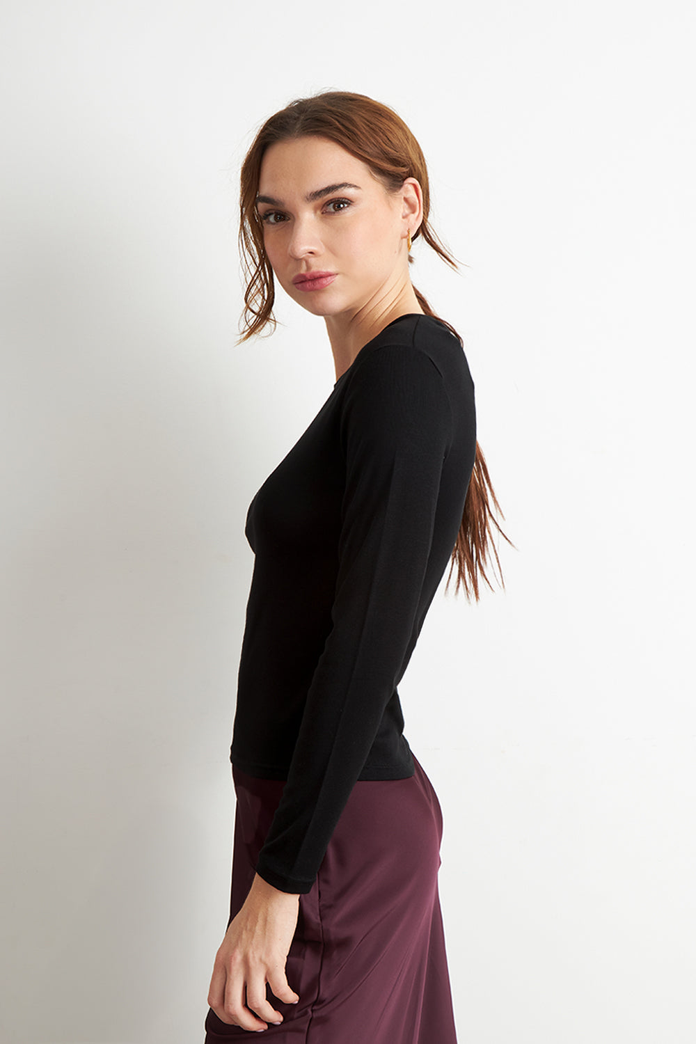 Polera Manga Larga Cuello Redondo Negro