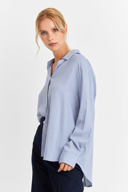 Camisa Botonera Espalda Celeste