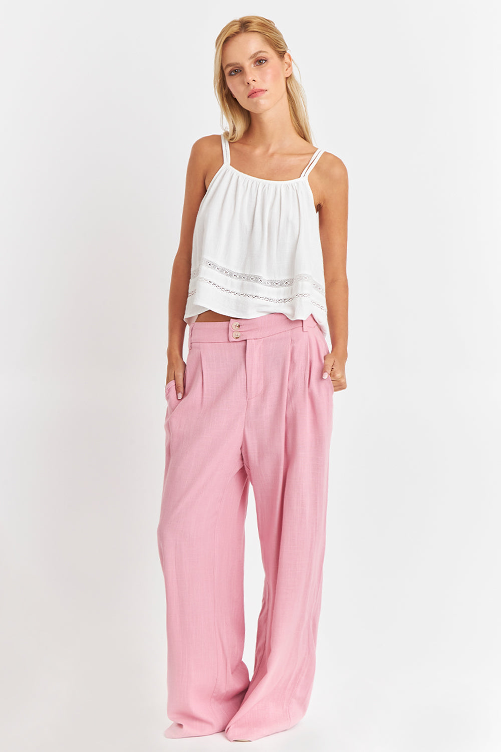 Polera Blanca Detalle de Encaje