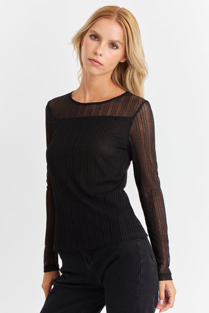 Polera con Transparencias