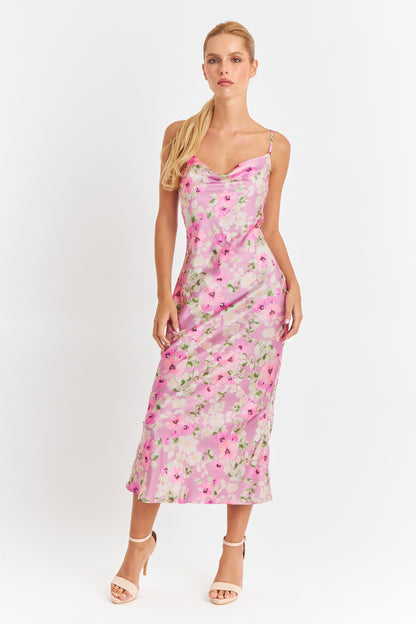 Vestido Tipo Satín Floreado Rosado