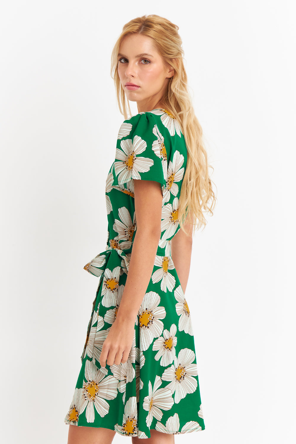 Vestido Escote Cruzado Flores Verde Nicoply