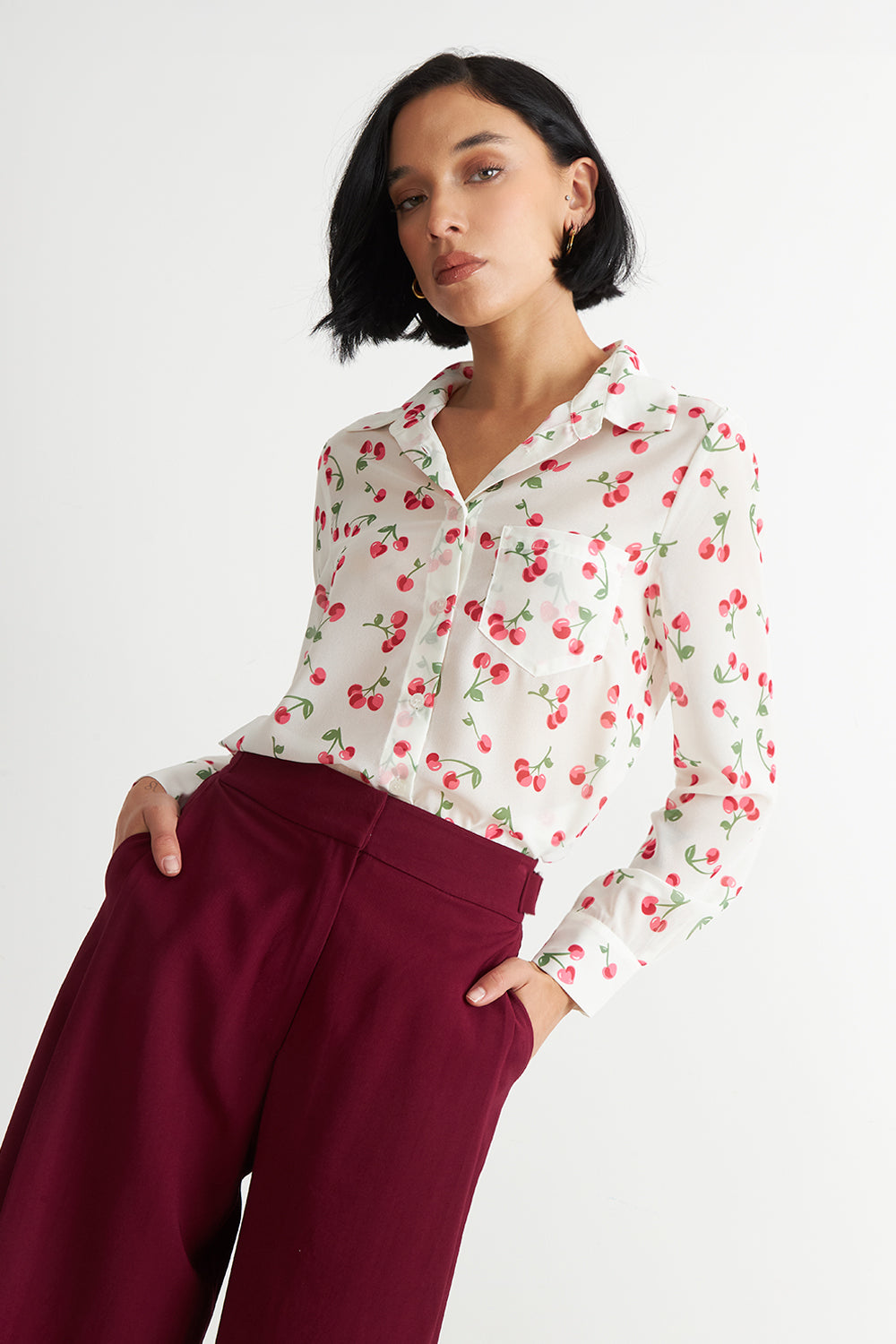 Blusa Manga Larga Estampado Cereza Blanco