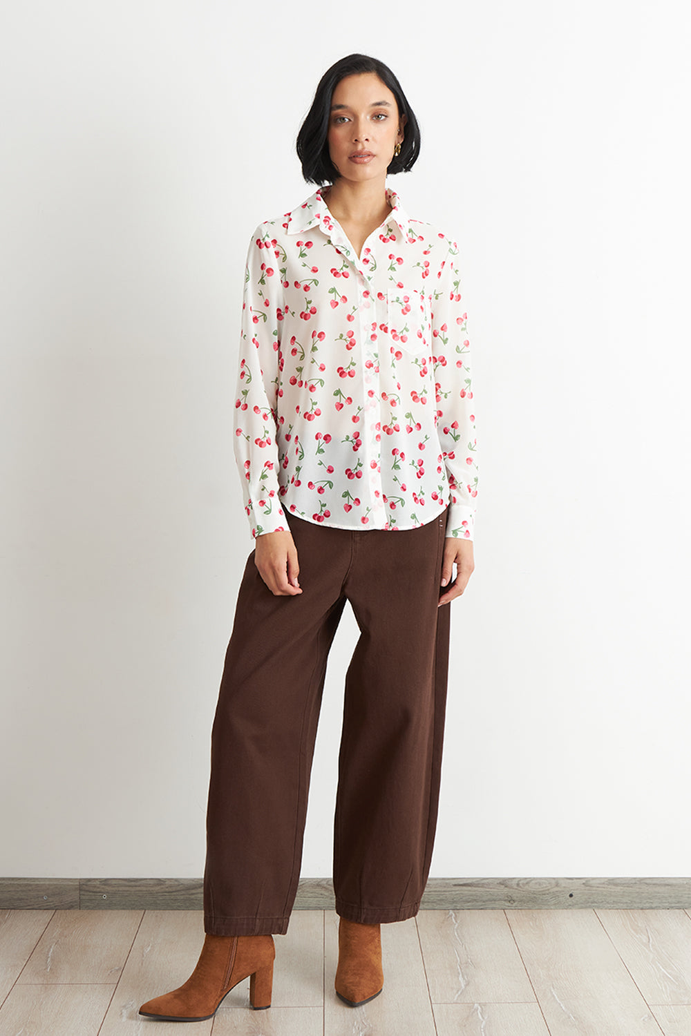 Blusa Manga Larga Estampado Cereza Blanco