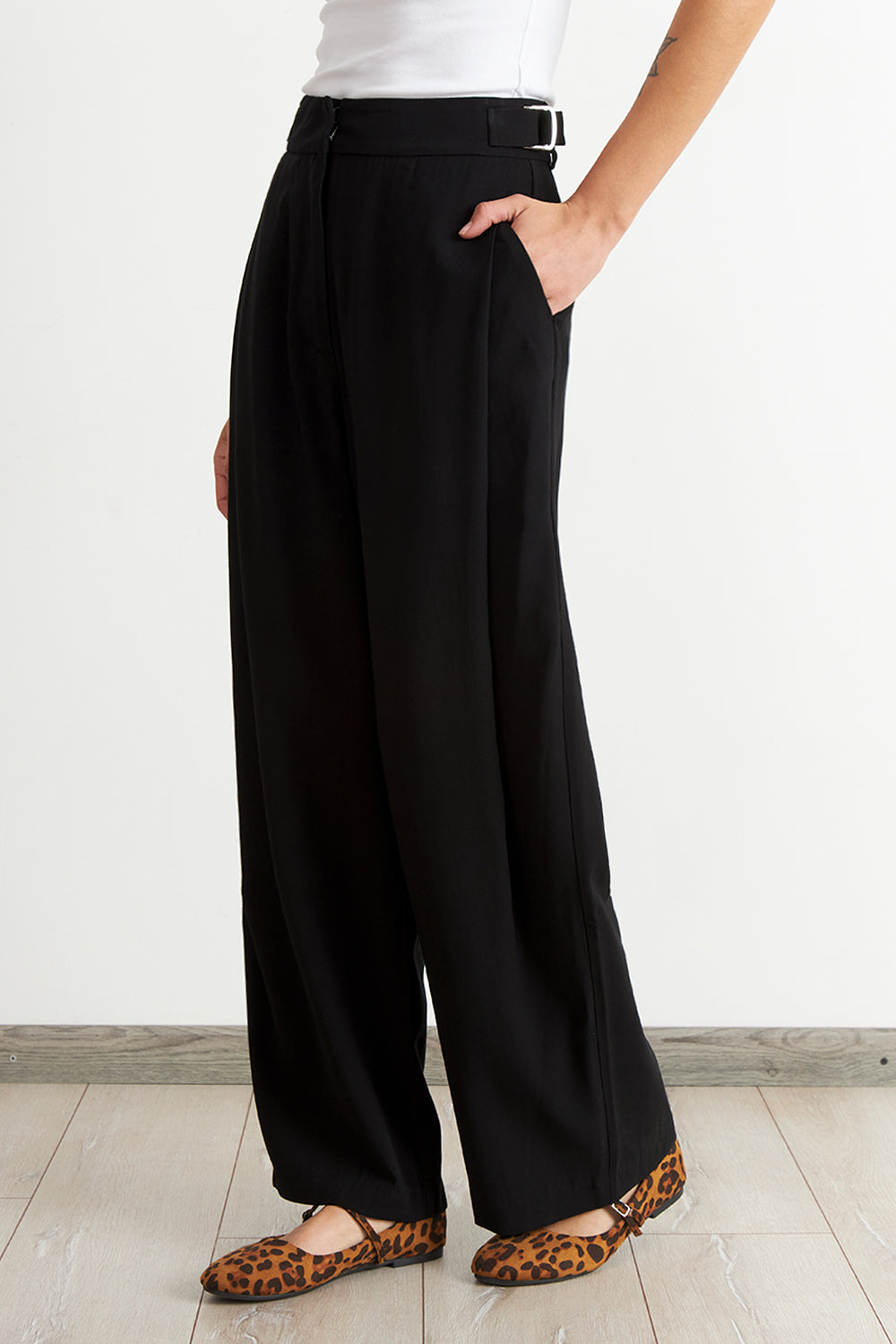 Pantalón Estilo Japonés Pierna Ancha Negro