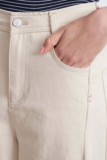 Jeans Corte Barrel Blanco