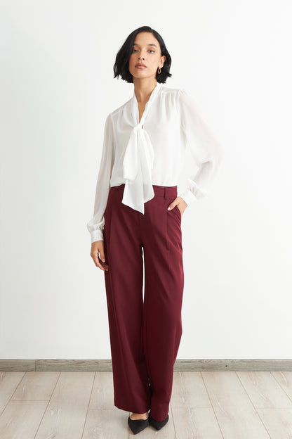 Blusa Manga Larga con Corbatín Blanco