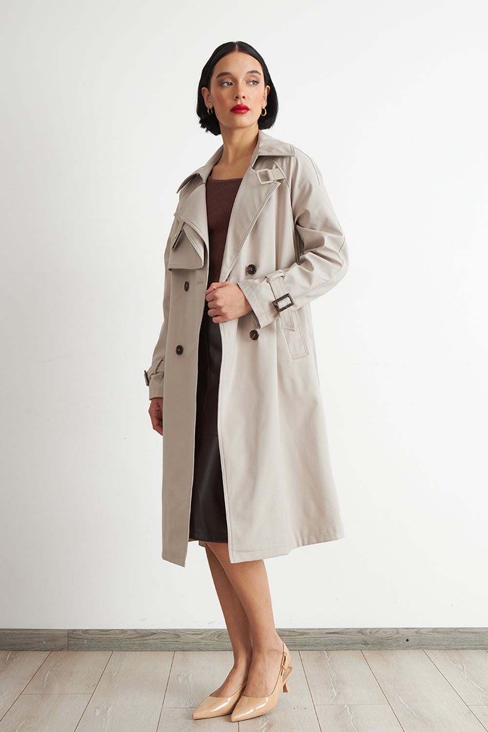 Trench Clásico Doble Botonadura Beige