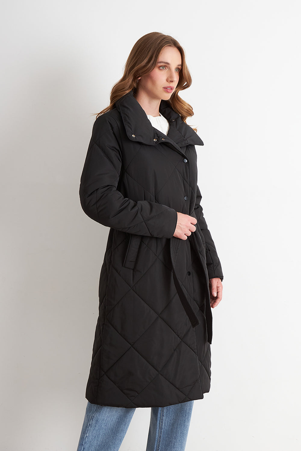 Parka Acolchada con Cinturón Lazo Negro