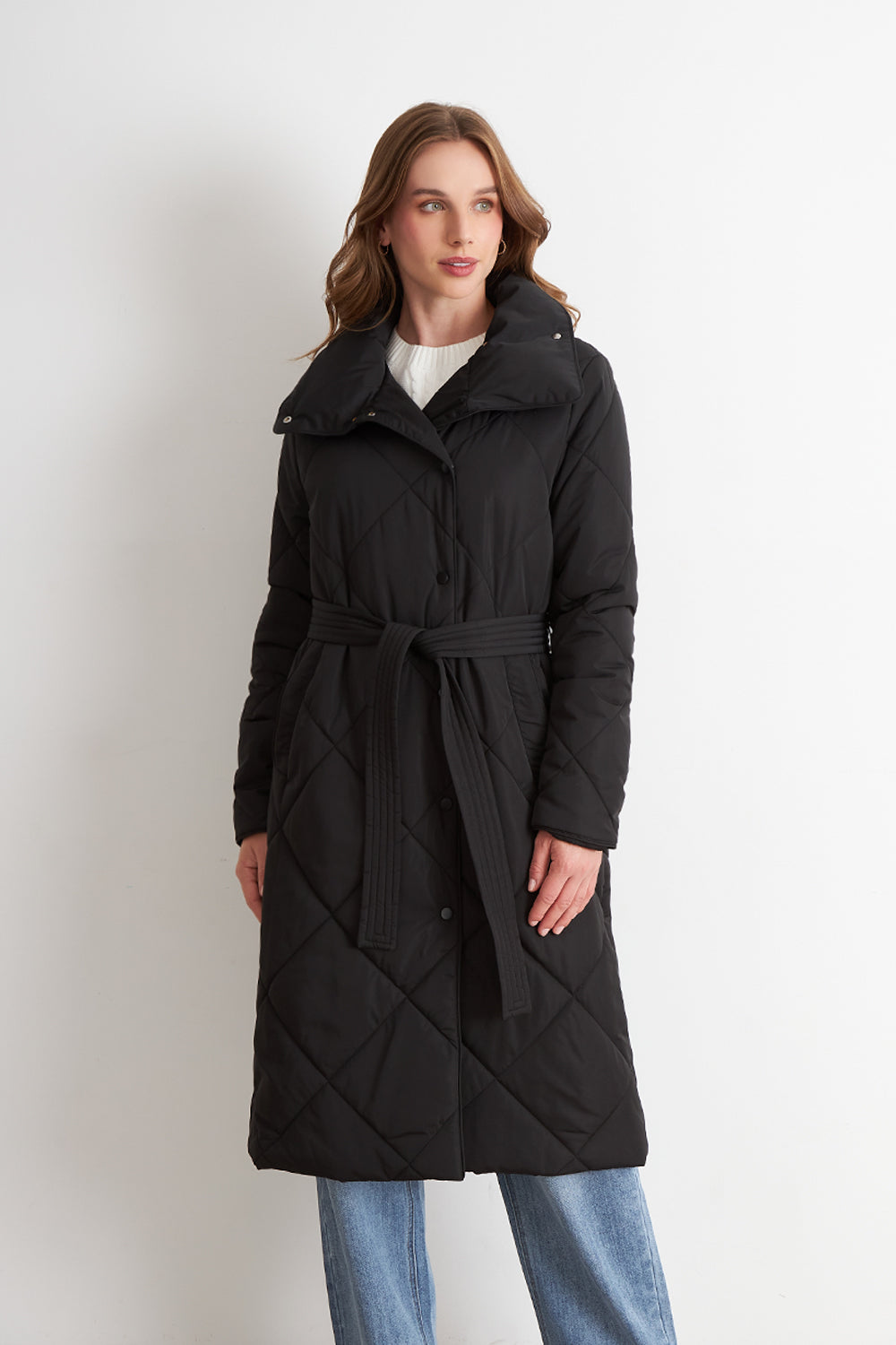 Parka Acolchada con Cinturón Lazo Negro