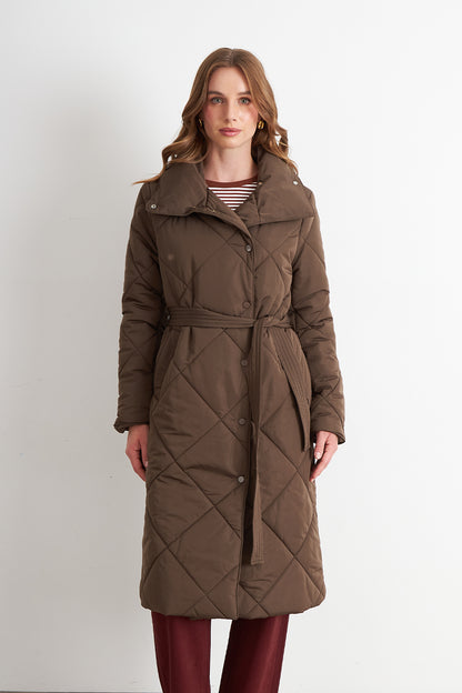 Parka Acolchada con Cinturón Lazo Café