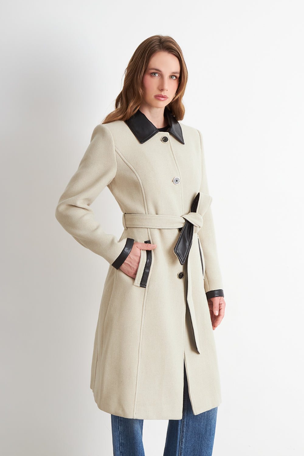 Abrigo Cuello Camisero Beige