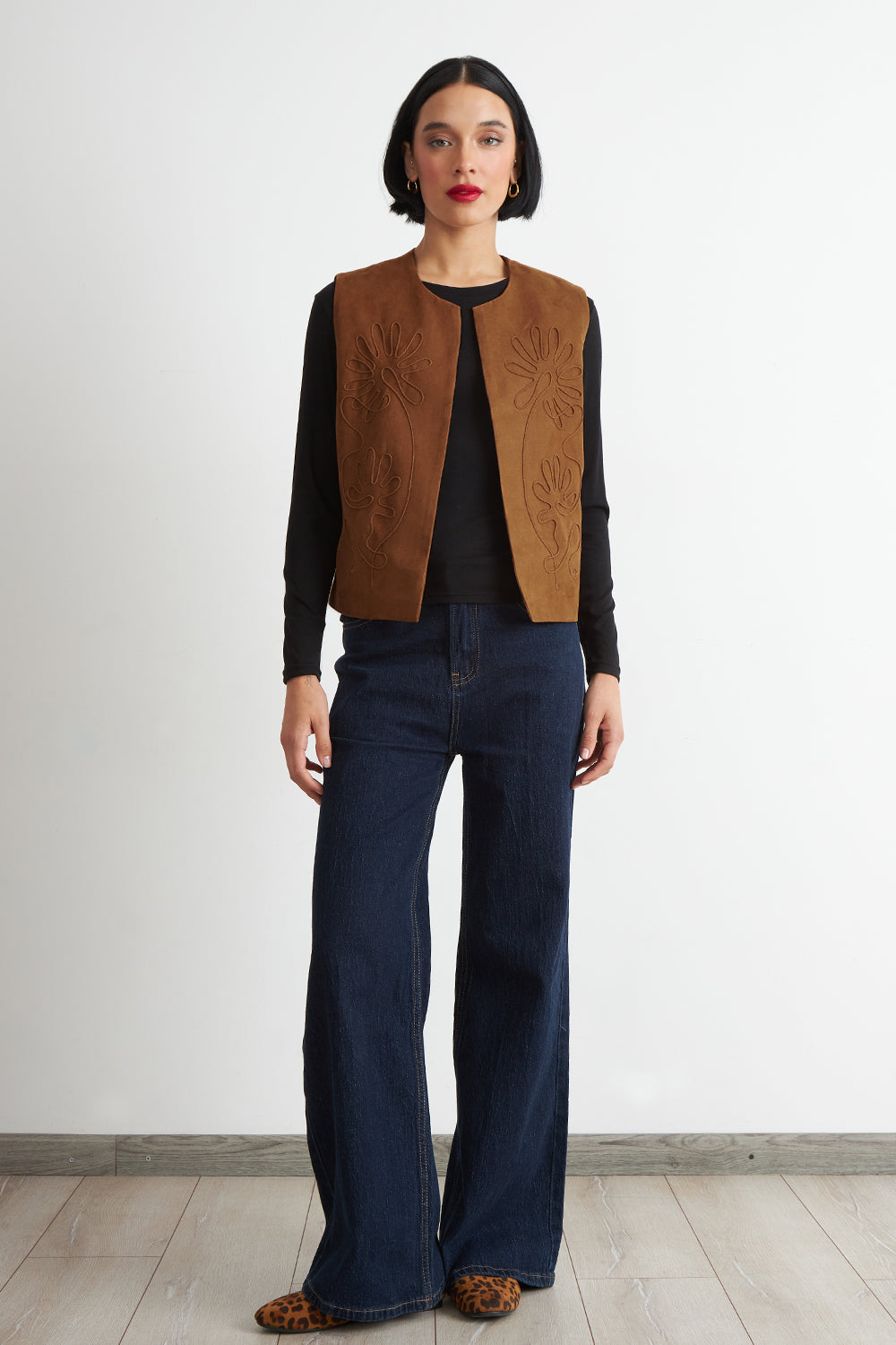 Vest Tipo Gamuza Bordado Khaki