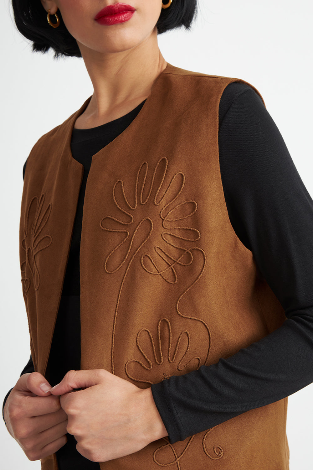 Vest Tipo Gamuza Bordado Khaki