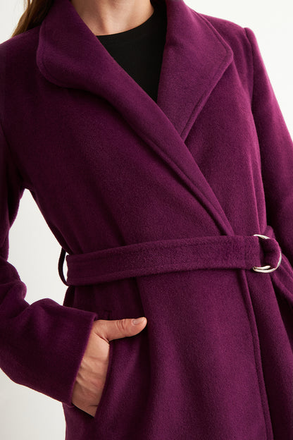 Abrigo con Cinturón Hebilla Metálica Morado