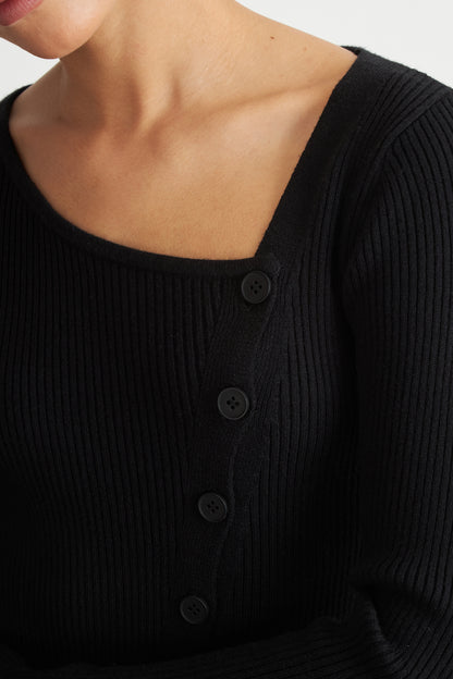 Sweater Escote Asimétrico Negro