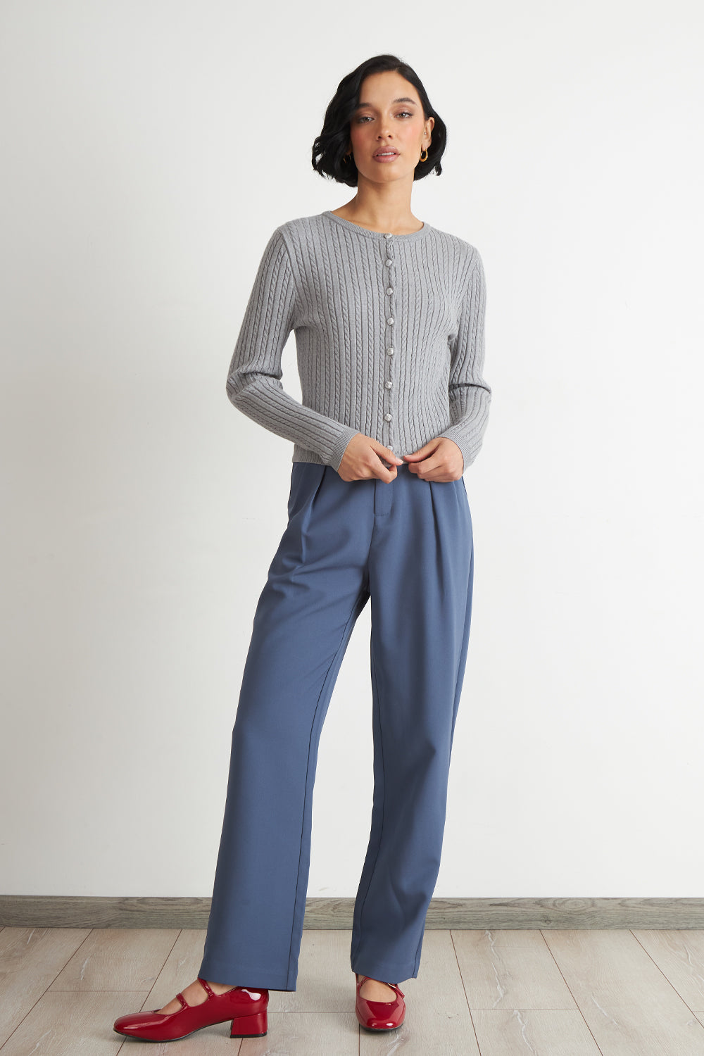 Cárdigan Trenzado Cuello Redondo Gris