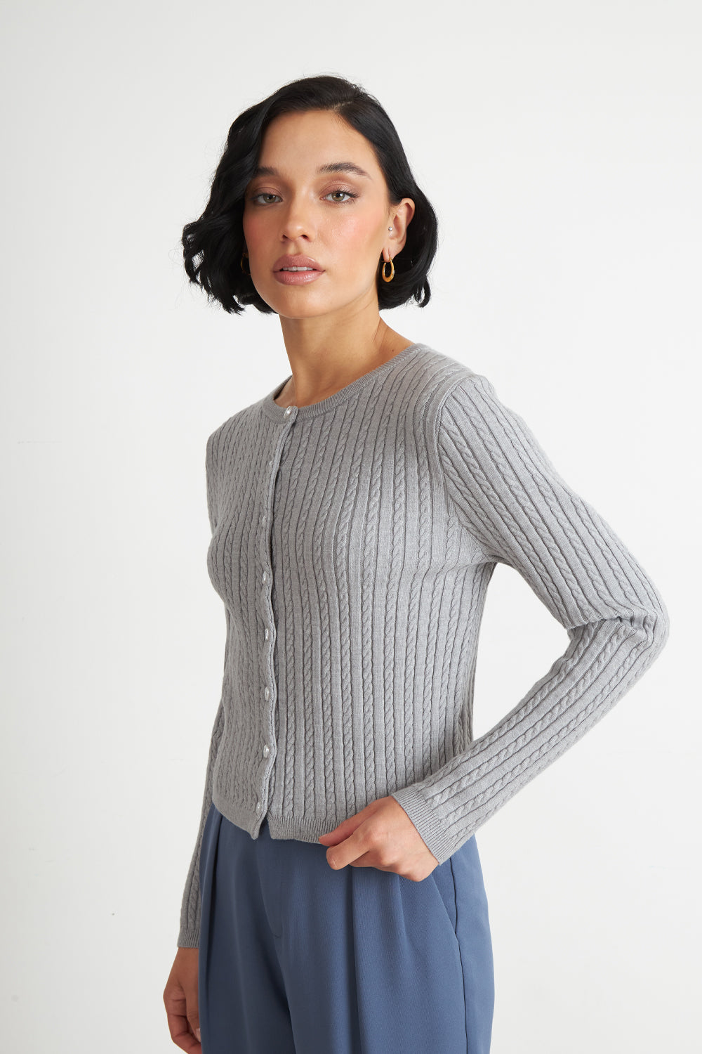 Cárdigan Trenzado Cuello Redondo Gris