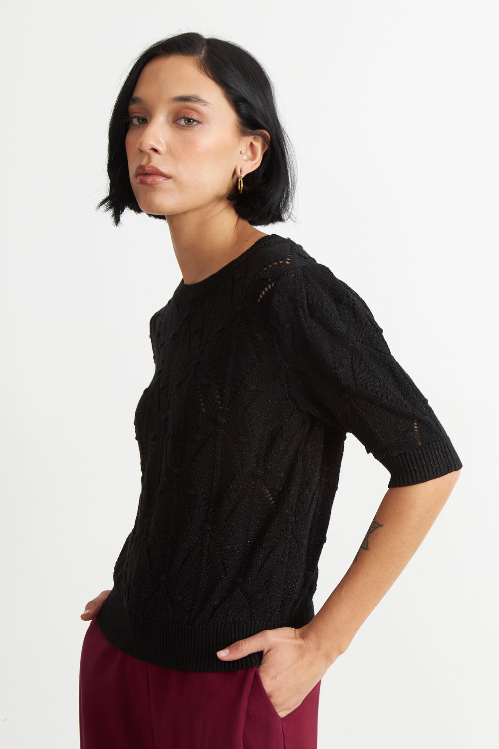 Polera Manga Corta de Hilo Negro