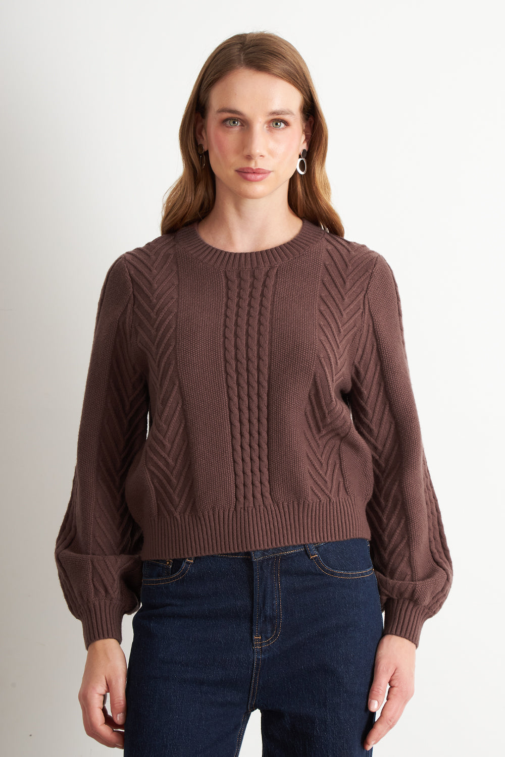 Sweater Trenzado Cuello Redondo Café