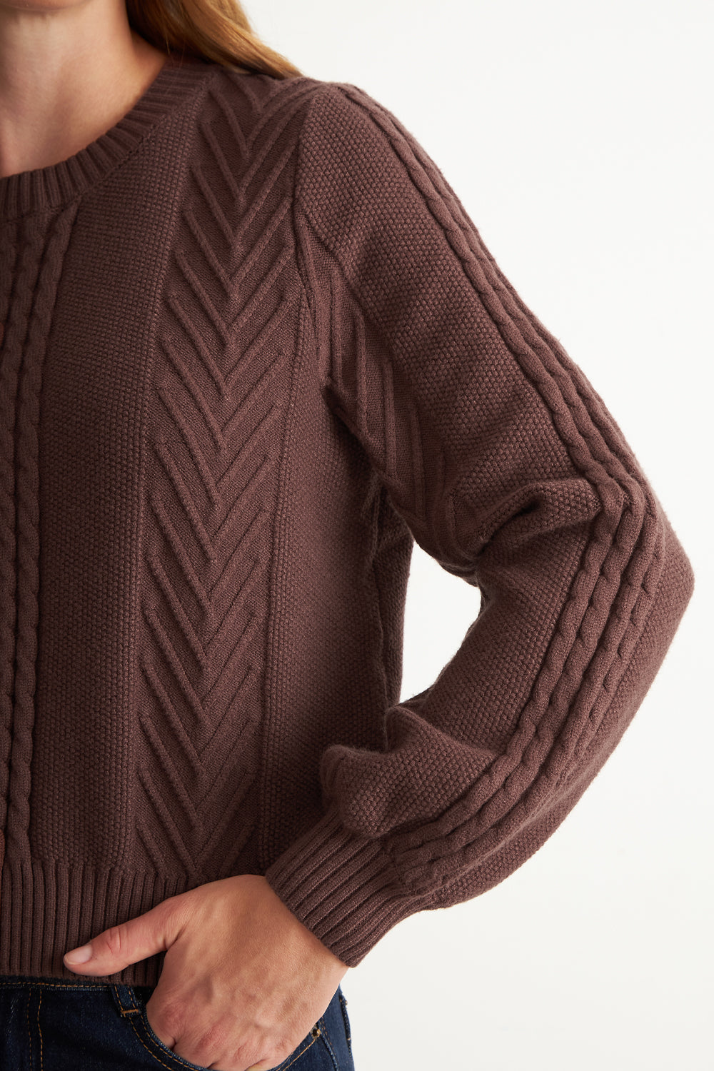Sweater Trenzado Cuello Redondo Café