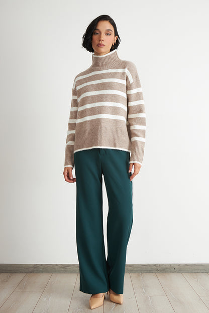 Sweater Cuello Alto Rayas Horizontales Khaki
