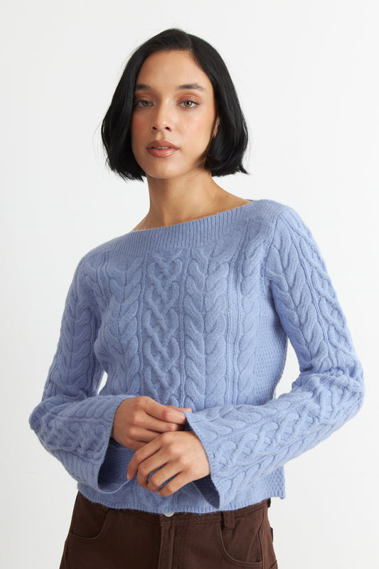 Sweater con Patrón Trenzado Celeste