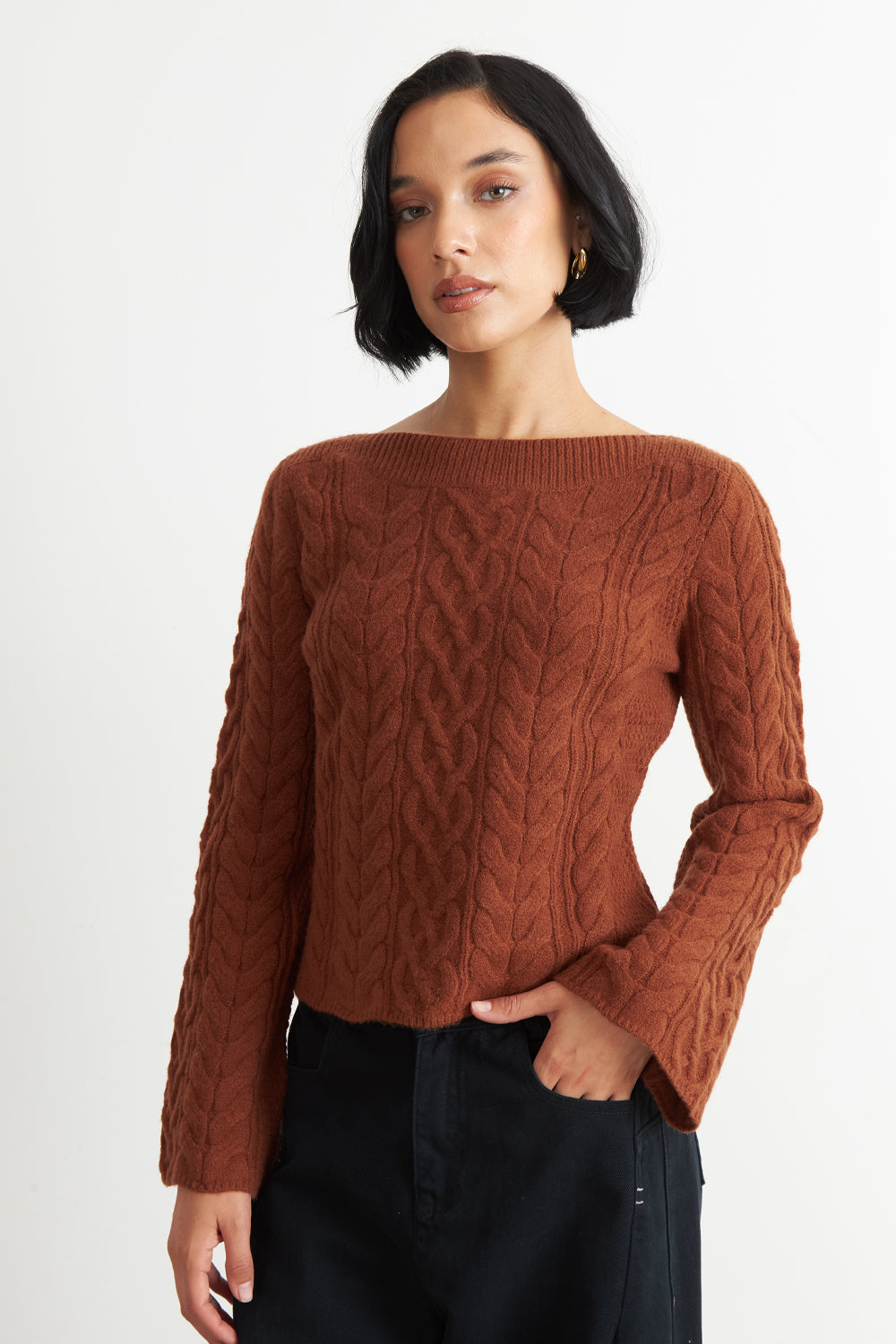 Sweater con Patrón Trenzado Mocca