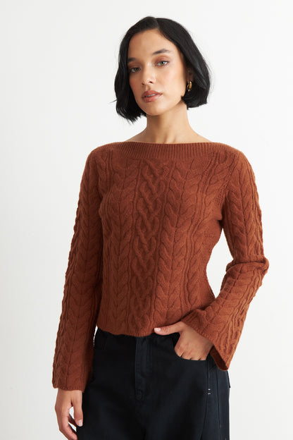 Sweater con Patrón Trenzado Mocca