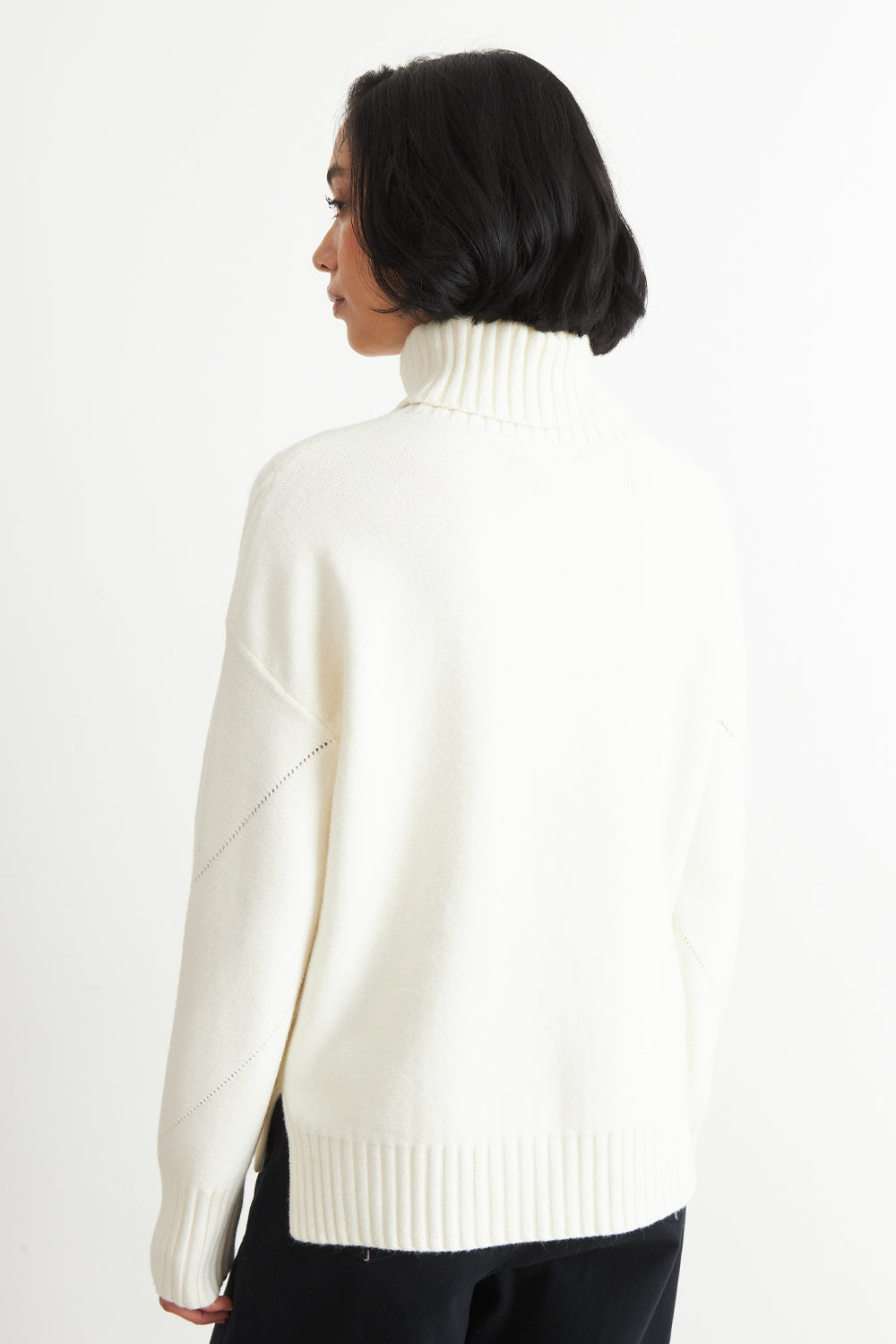 Sweater Cuello Alto Rombos Blanco