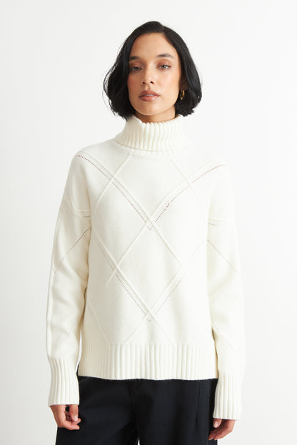 Sweater Cuello Alto Rombos Blanco