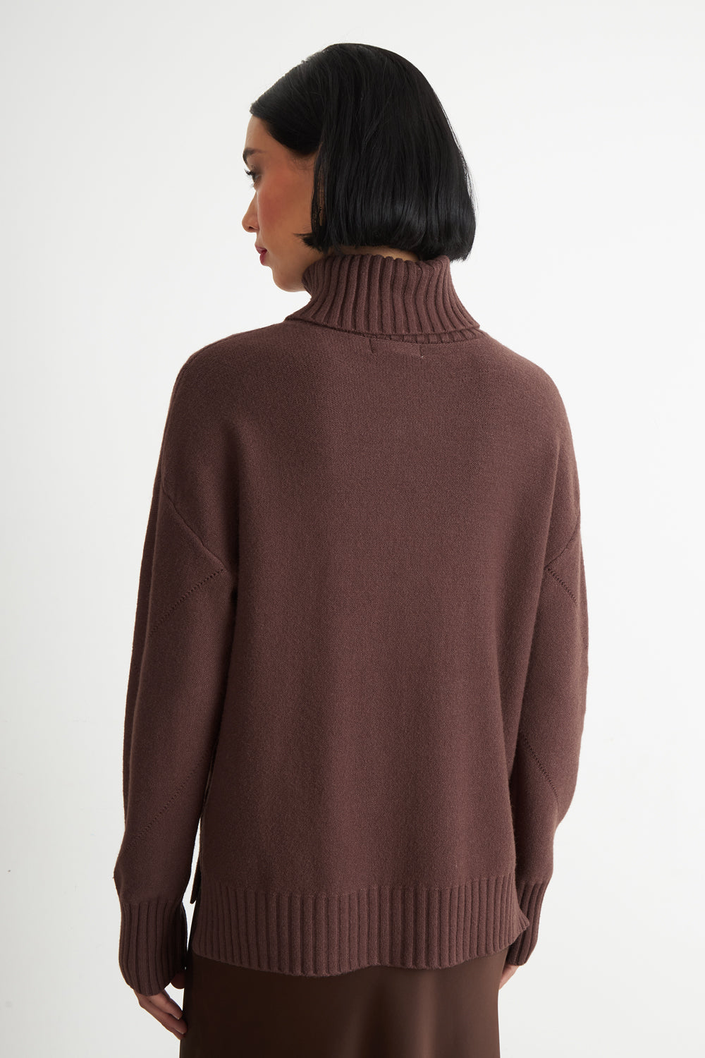 Sweater Cuello Alto Rombos Café