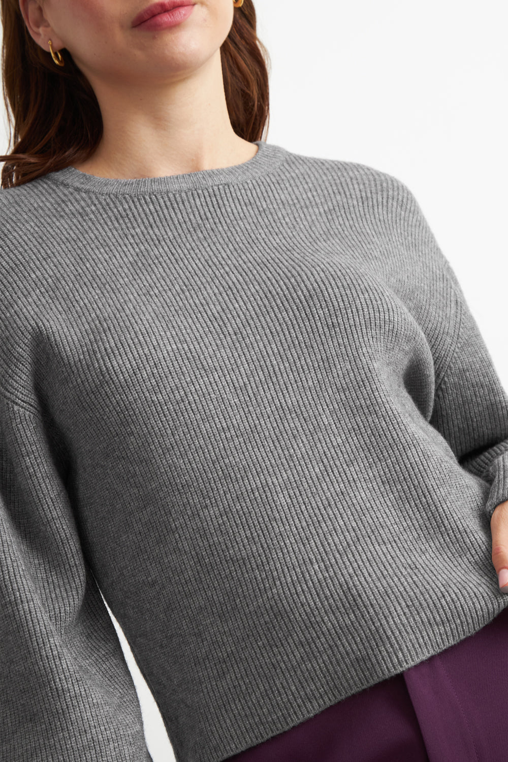 Sweater Jaspeado Cuello Redondo Gris