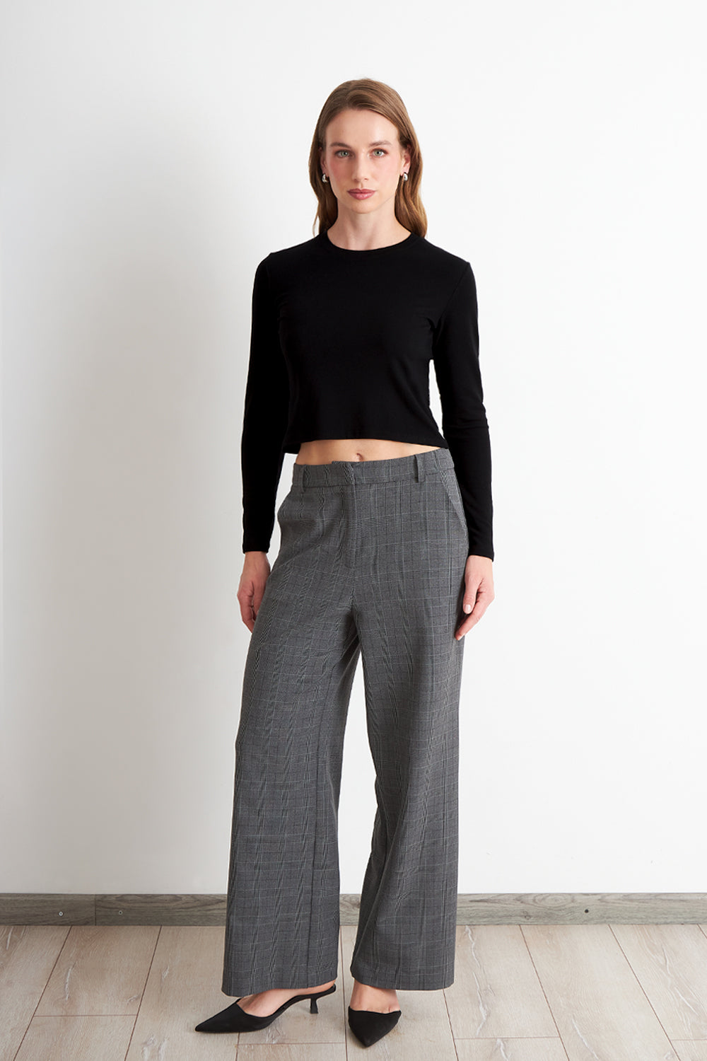 Polera Manga Larga Crop Negro