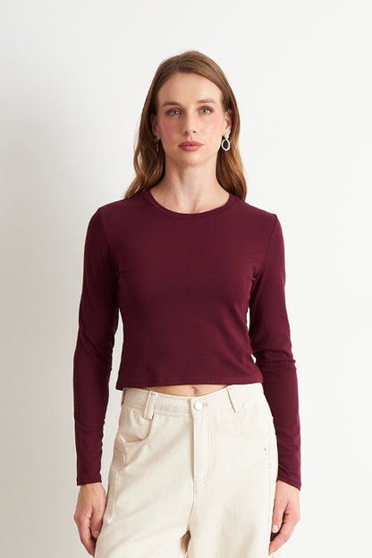 Polera Manga Larga Crop Burdeo