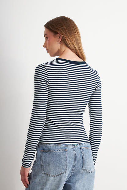 Polera Rayas Manga Larga Azul Marino