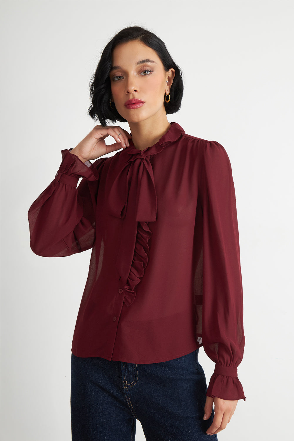 Blusa Corbatín y Vuelos Burdeo