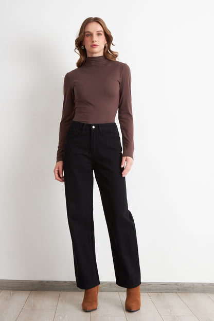 Jeans Rectos Tiro Alto Negro