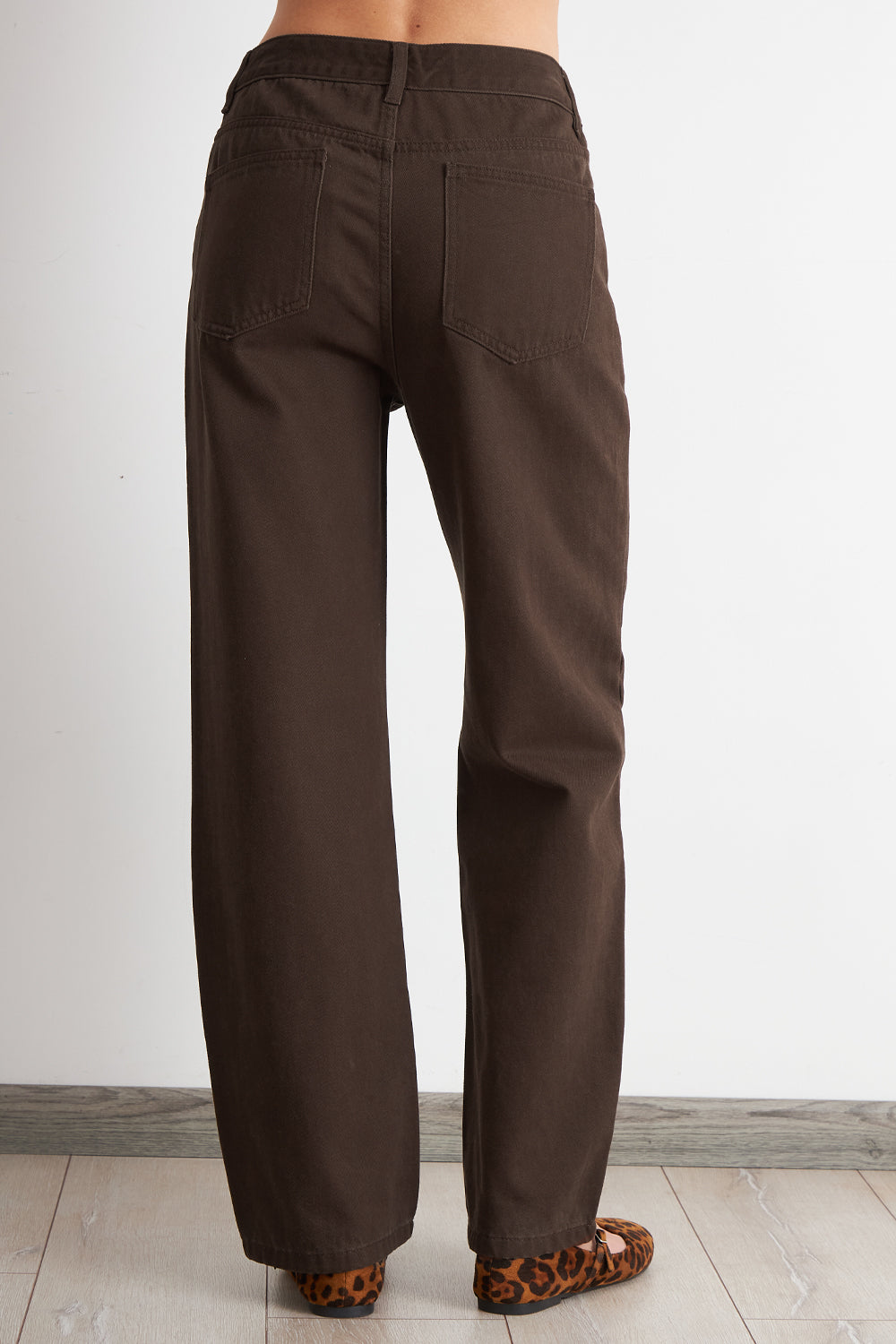 Jeans Rectos Tiro Alto Café