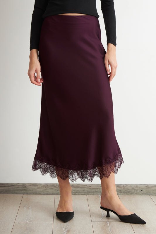 Falda Satín Encaje en Ruedo Burdeo