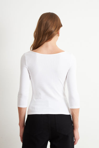 Polera Manga 3/4 Cuello Bote Blanco