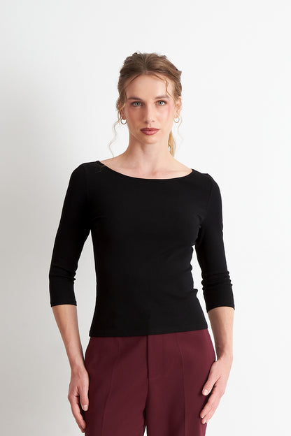 Polera Manga 3/4 Cuello Bote Negro