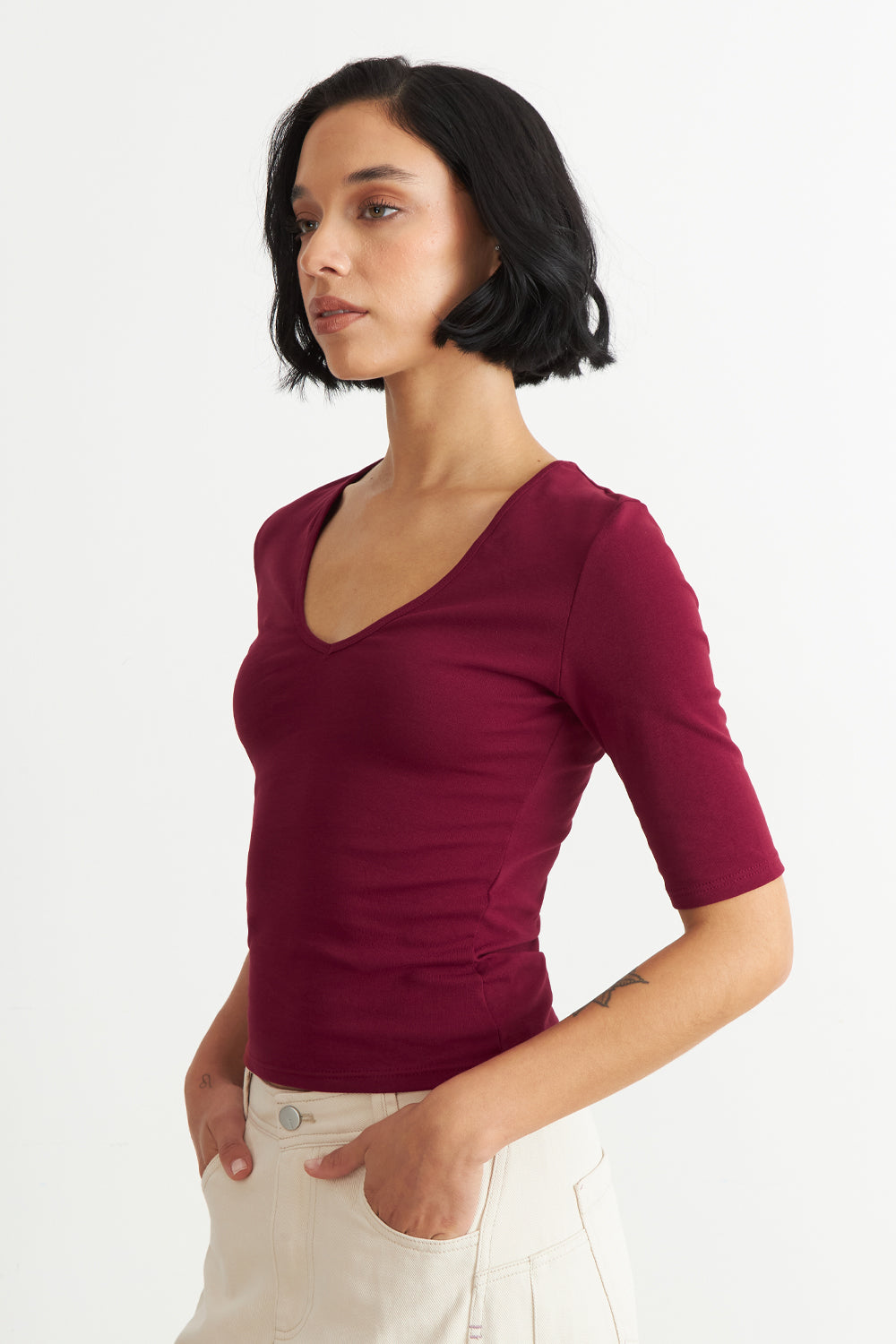Polera Manga Corta Cuello Tipo U Burdeo