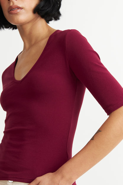 Polera Manga Corta Cuello Tipo U Burdeo