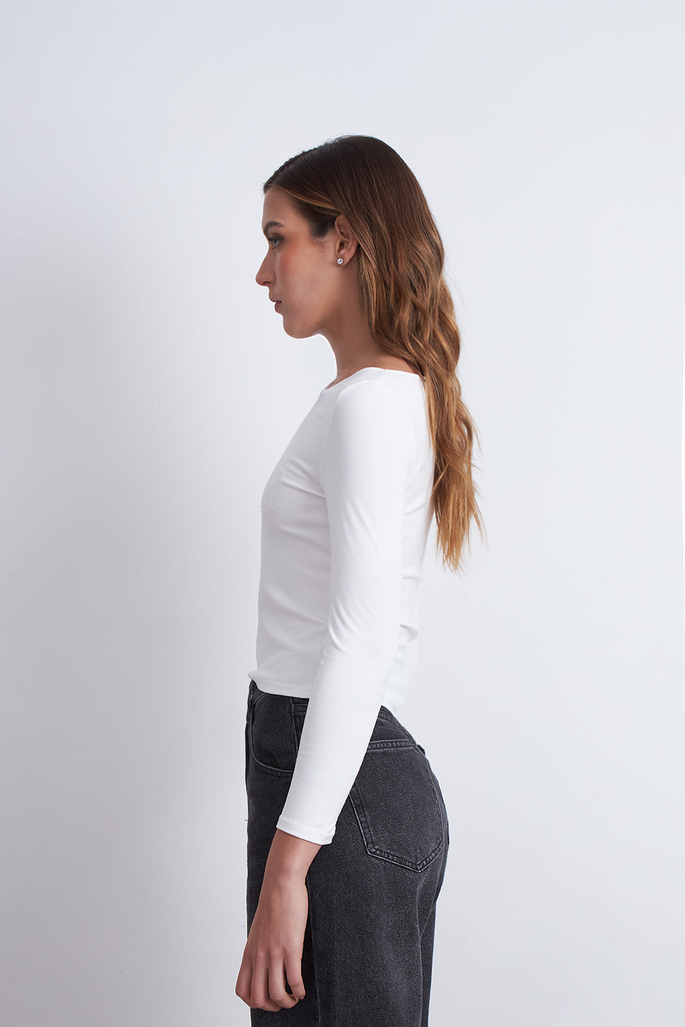 Polera Manga Larga Cuello Bote Blanco