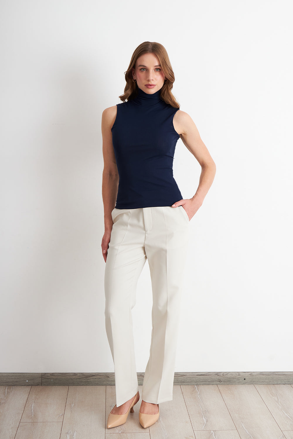 Polera Malla Cuello Alto Azul